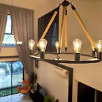 Loft Suite Seaview 2Br Jb Ciq 7Pax